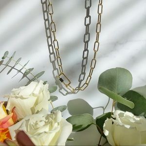 Golden chain choker necklace